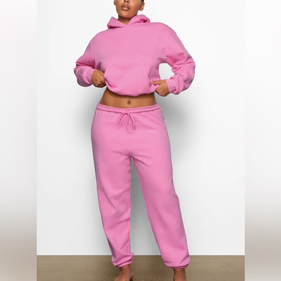 SKIMS Pants - 💖SKIMS COTTON FLEECE JOGGERS SWEATPANTS IN BUBBLEGUM XL